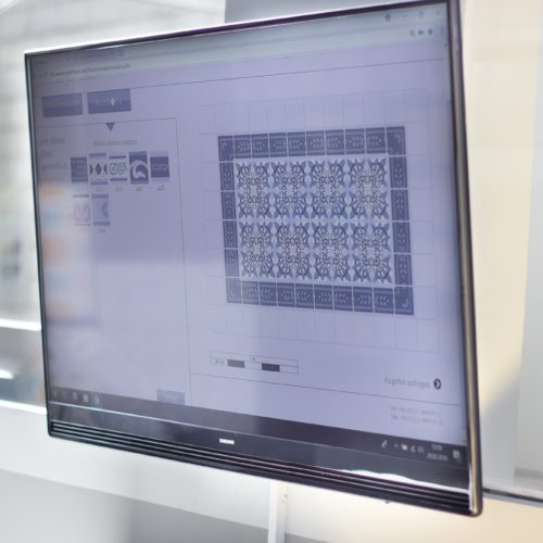 Wunschfliese mit dem Zementfliesen-Planer im Mosaico Showroom